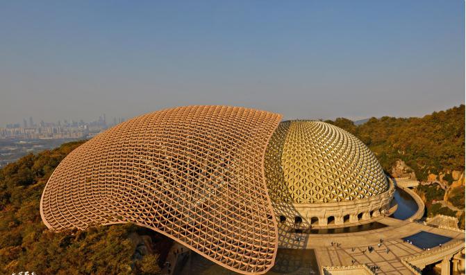 南京牛首山佛顶宫:世界瞩目的佛教圣地 南京是一座文化繁荣,佛教盛行