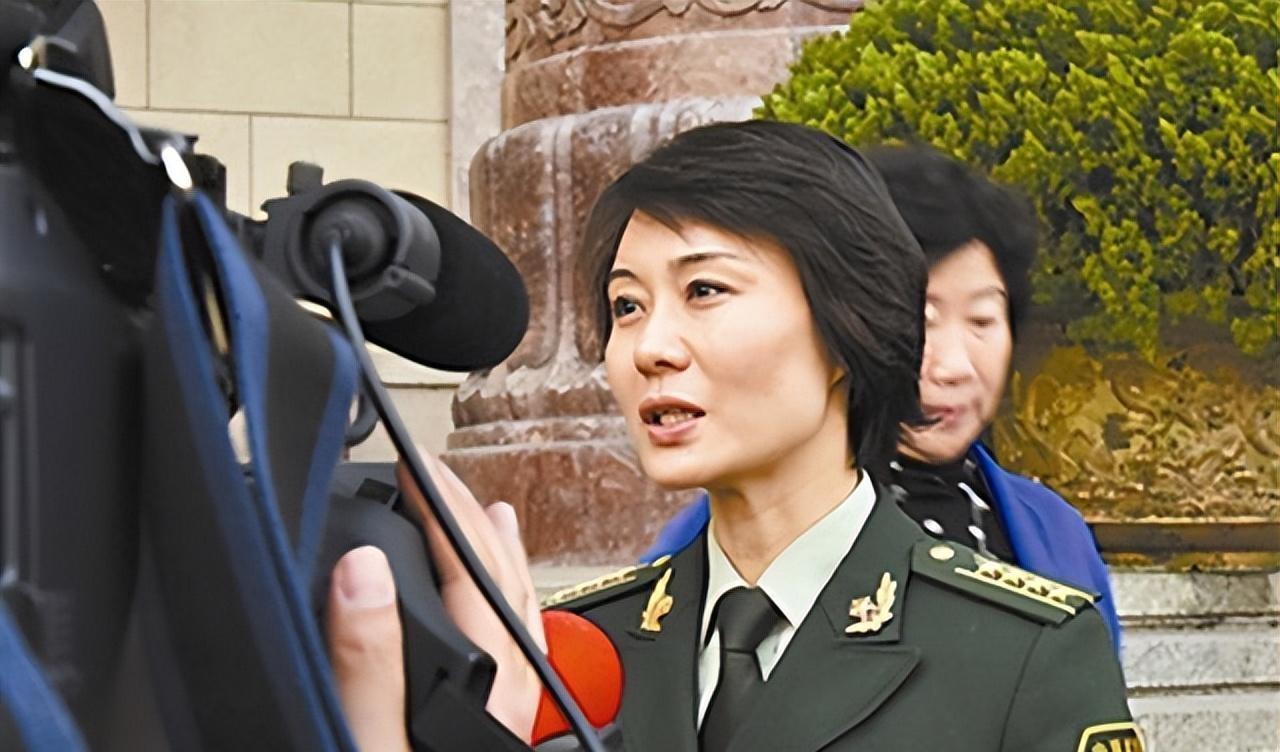 特警女星雷敏:人生中的坚定与选择 在娱乐界,雷敏的名字或许并不响亮