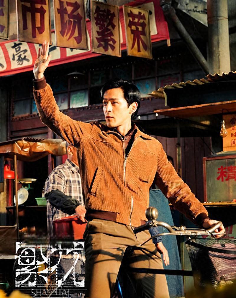 《花开时节》:普通人的不凡传奇 电视剧《繁花》通过阿宝的故事,展示