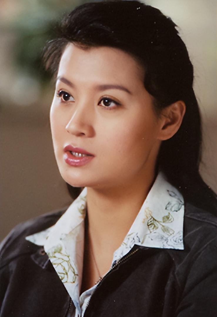 史兰芽:历经坎坷,终遇真爱 史兰芽,演艺世家的才情美人与曾经的银幕