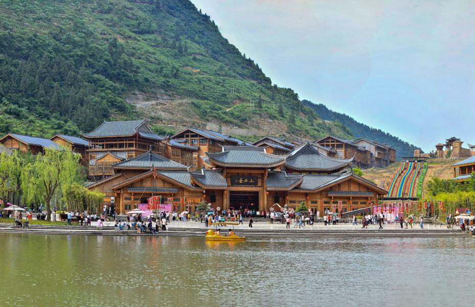 贵州傩城古镇:探寻千年古韵,品味人文风情 傩城古镇位于贵州省道真