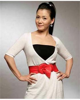 演艺30年,拼搏一生 孟庭丽,一名台湾出生的女演员,早年生活并不富裕.