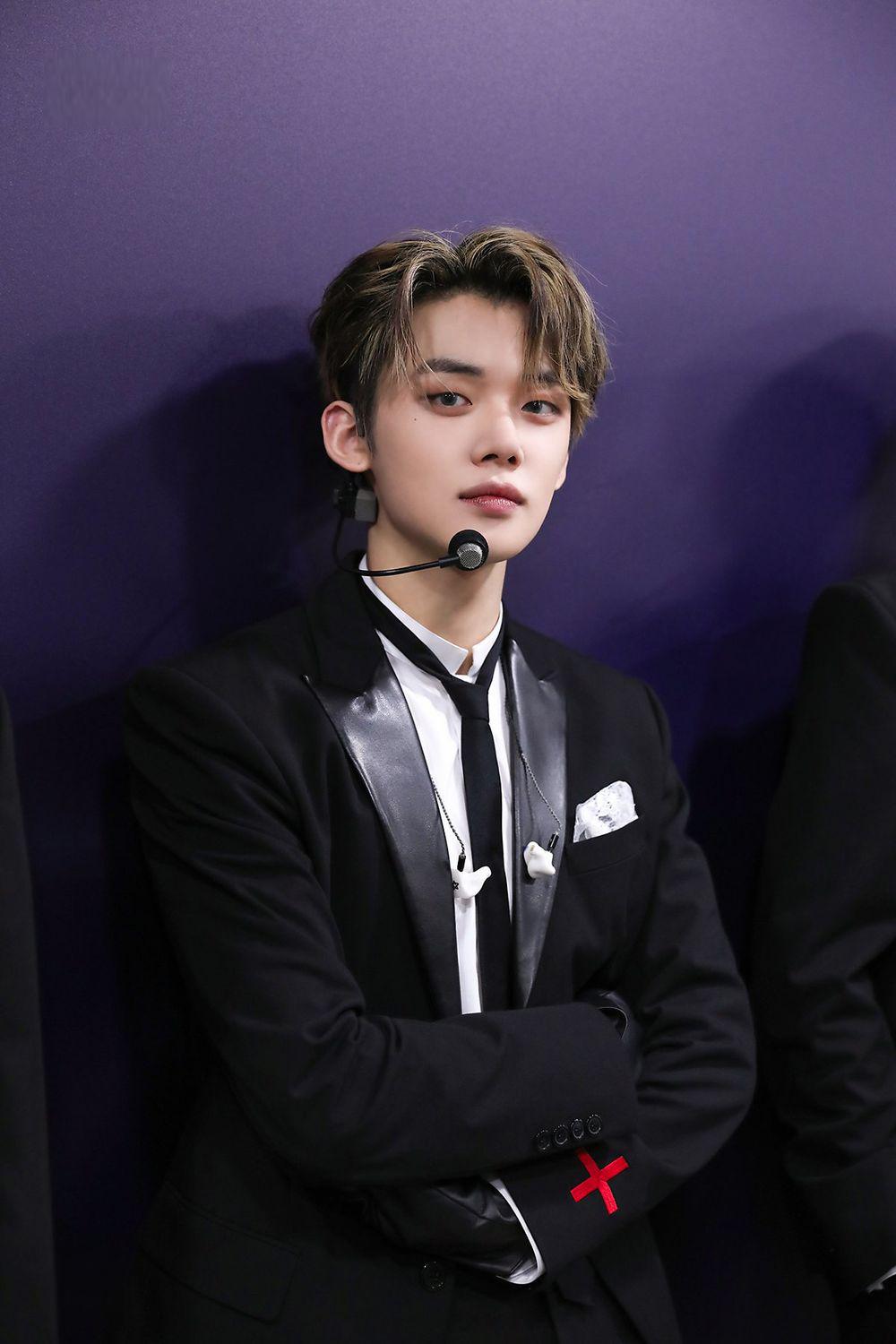 2023年韩流全能男偶像top8:才华横溢,实力超群 在竞争激烈的韩流偶像