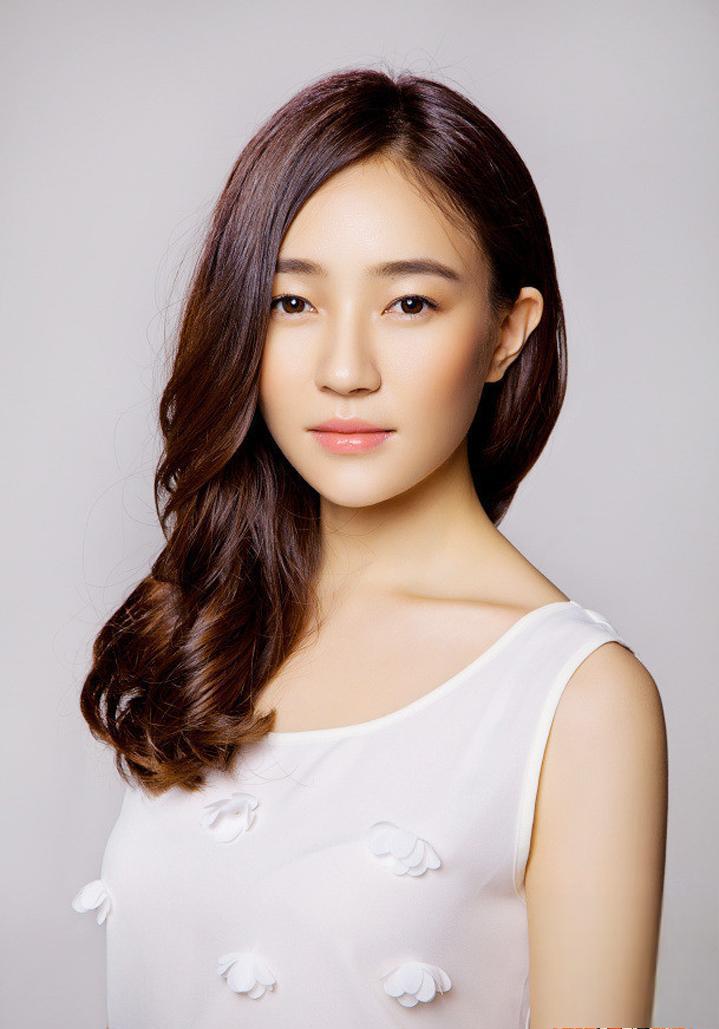 安徽女星璀璨:才貌双全,影视界的新势力 安徽省,这片充满灵秀之气的