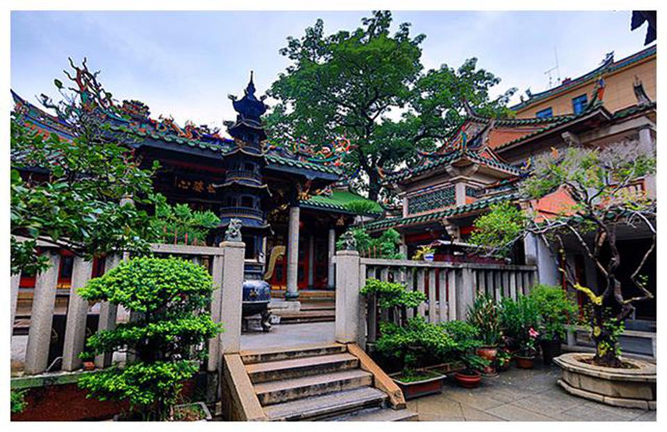 1230家企业背后的经济奇迹与人文繁荣 安海镇,福建省晋江市南部的一颗