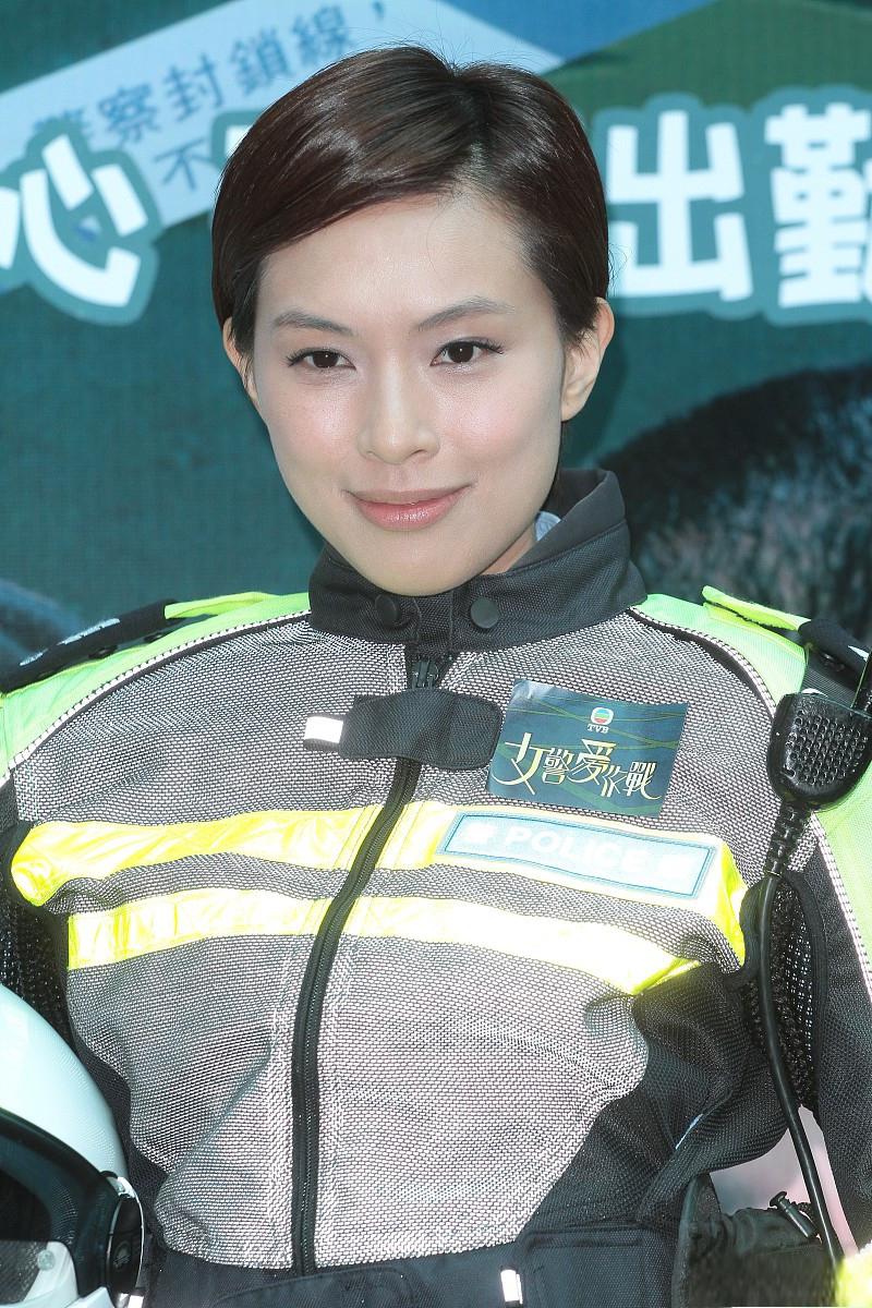 张延近照曝光:53岁仍保持超好皮肤,坦然面对岁月的艺人 前些日子,张延