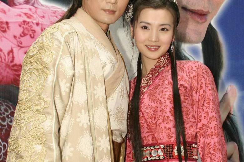 柳士杰:才华横溢的新科状元 《我爱河东狮》第14集,柳士杰在庄严肃穆