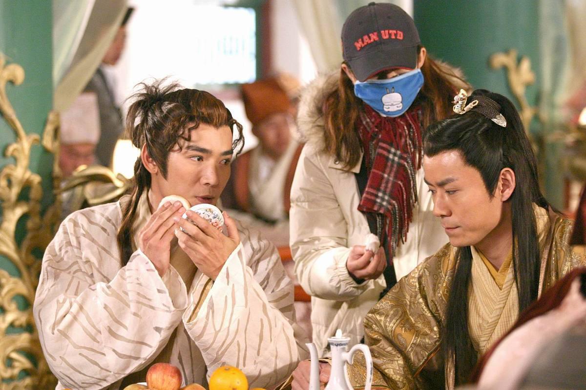 柳士杰:才华横溢的新科状元 《我爱河东狮》第14集,柳士杰在庄严肃穆