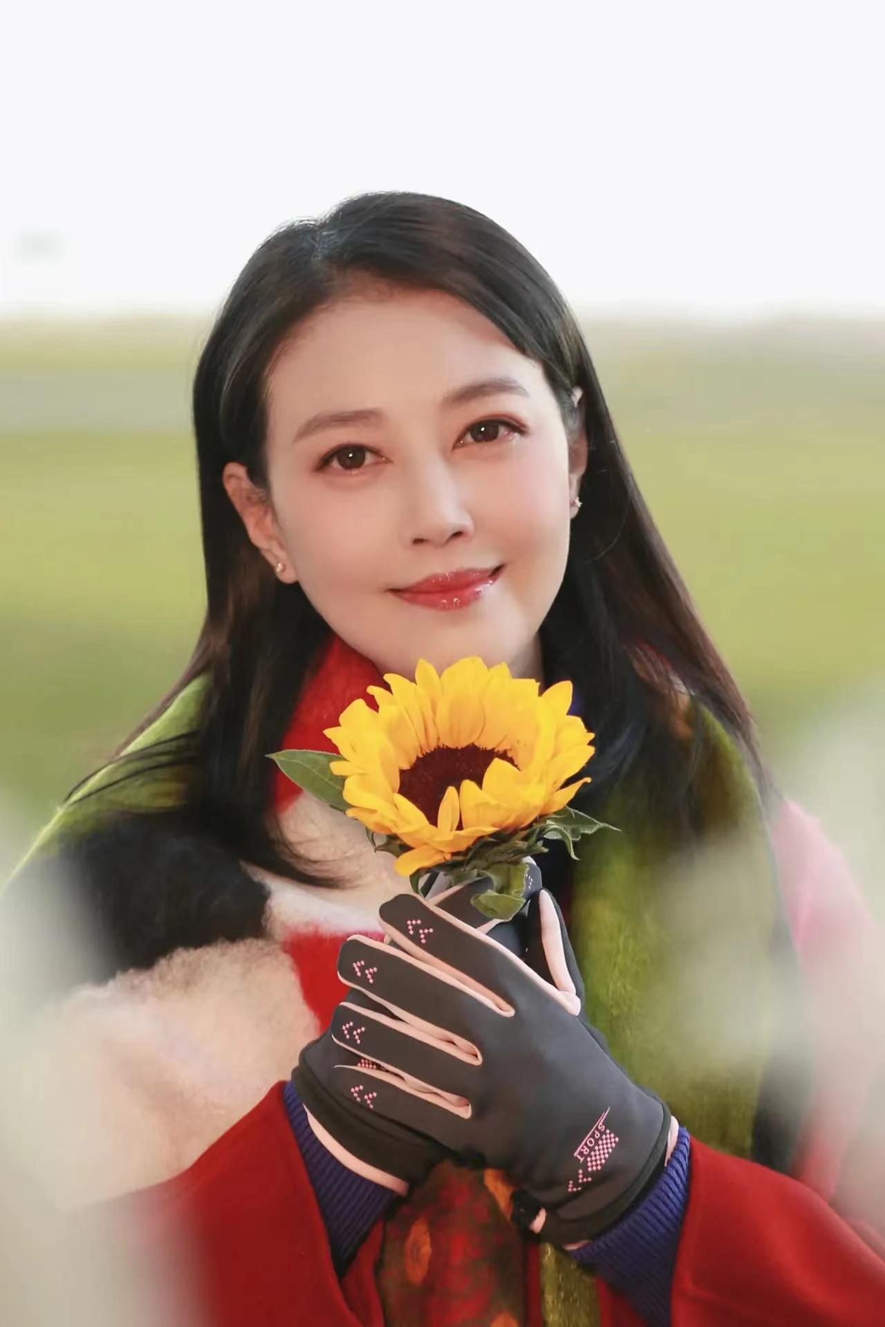 永别了 周海媚,这个充满魅力的名字,是华语影视圈的一位著名女演员