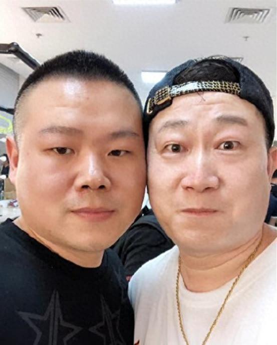 张鹤伦:德云社的财富密码与独特魅力 张鹤伦凭借独特的相声风格和魅力