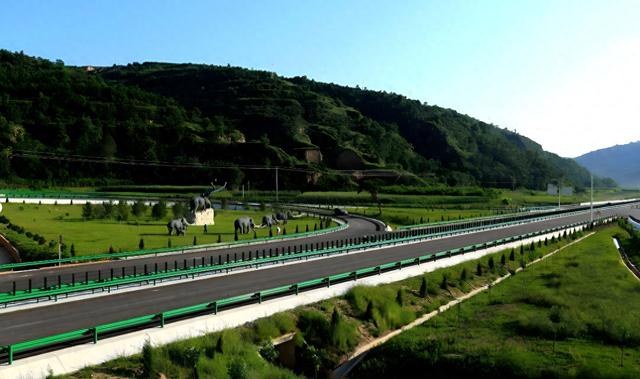 打庆高速通车,甘肃庆阳迎来经济腾飞新篇章 打庆高速的开通,不仅连接