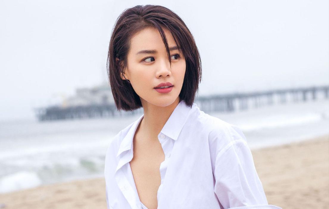 马思纯:娱乐圈的性感与清纯并存女神 近期,马思纯凭借其骨相美身材和