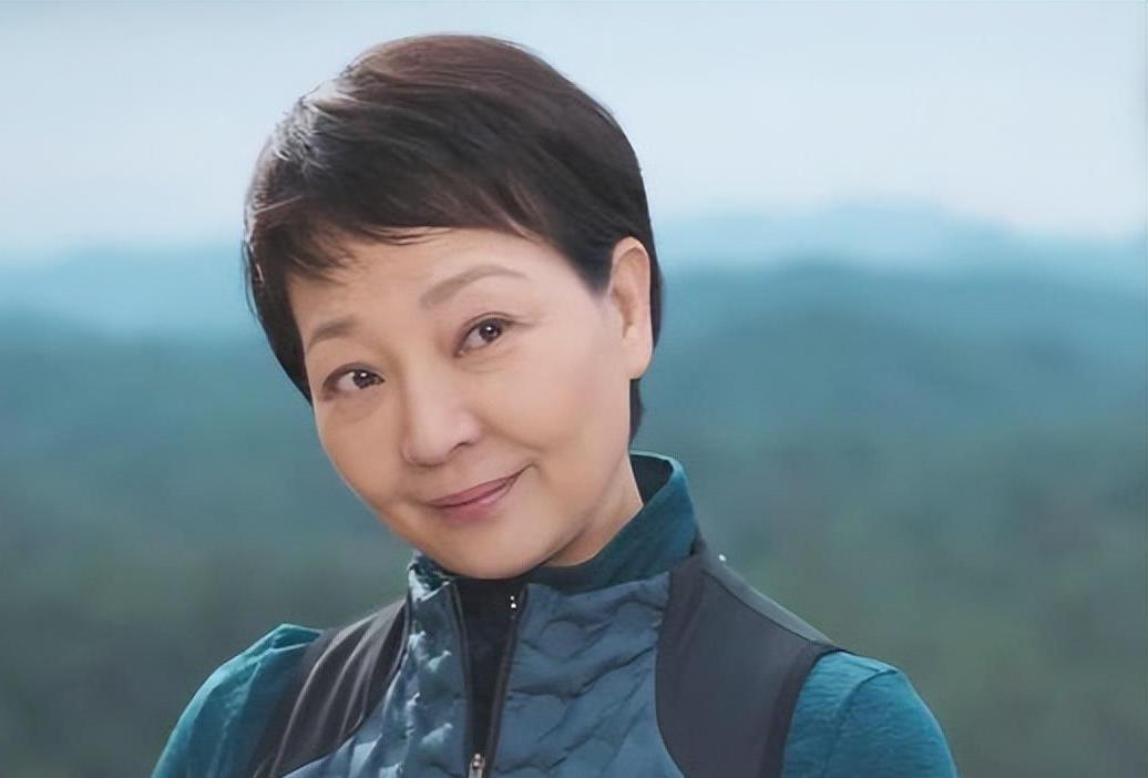 马羚:中国性感第一人的传奇人生 马羚,这位在上个世纪引起轰动的女