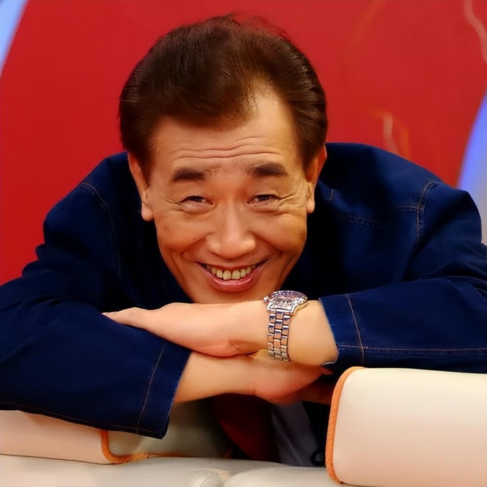 张帝:两婚两离,三婚娶女儿闺蜜 张帝,中国台湾的知名歌手,曾演唱过