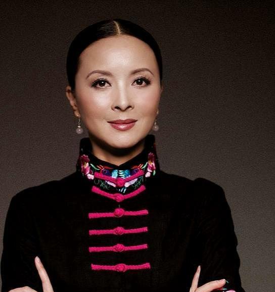 舞蹈家周洁:用生命诠释梦想与坚持 周洁,这位被誉为"东方美神"的舞蹈