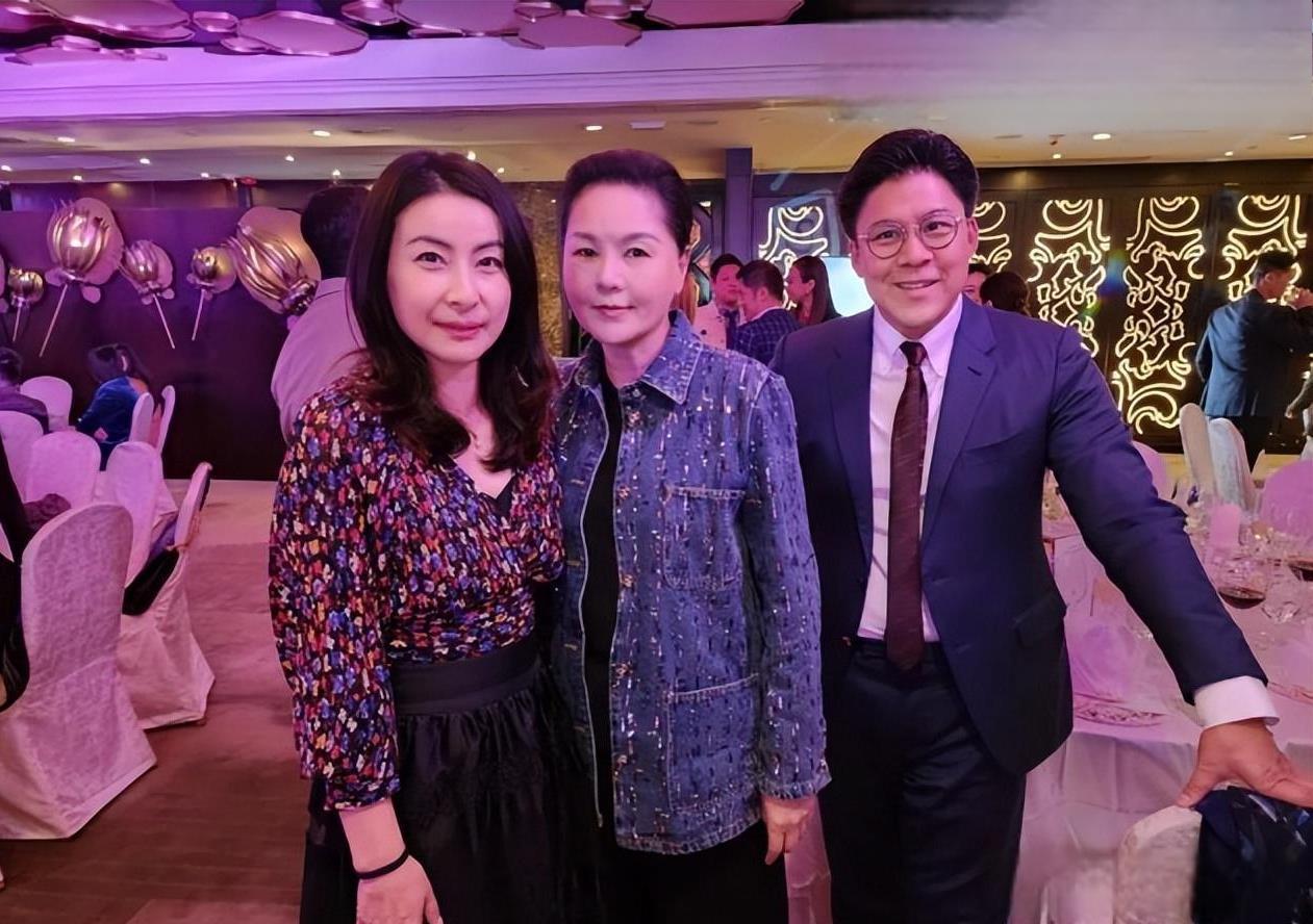 林子祥前妻与现任妻子的尴尬 林子祥的儿子林德信举办了盛大的婚礼