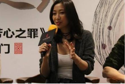 两人相识于巴黎的街头,王骏迪的音乐才华吸引了孙红雷,而王骏迪也凭借