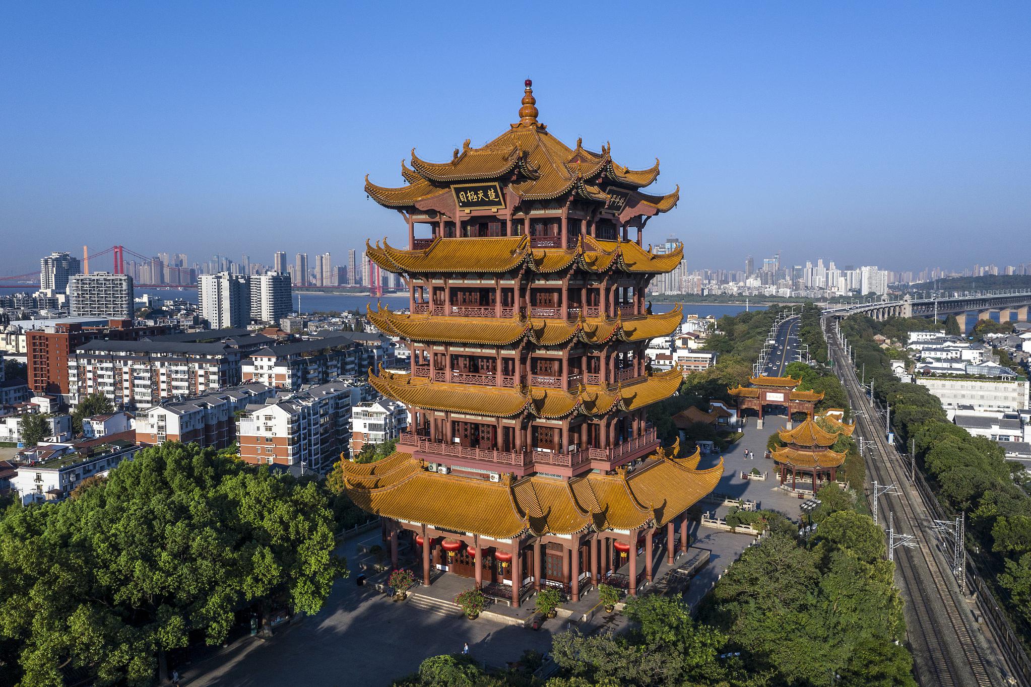 武汉:一座集万千风华于一身的城市 武汉,中国中部的心脏地带,藏匿着无