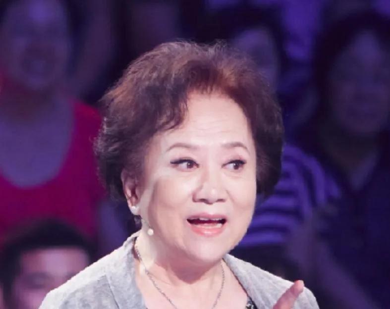 赵敏芬:与初恋丈夫恩爱60年,与王艳结下深厚忘年交 在娱乐圈中,赵敏芬