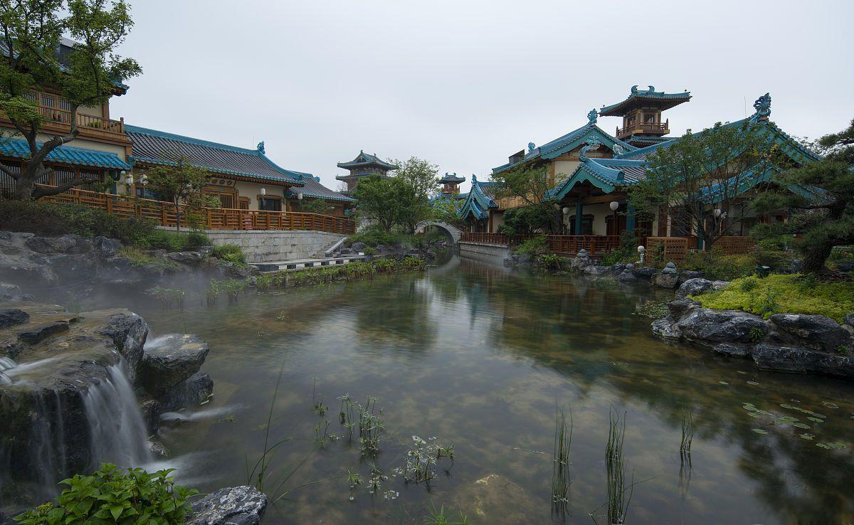 黄帝千古情景区:穿越时空的文化之旅 黄帝千古情景区是一处穿越时空的