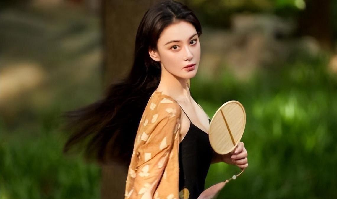 张馨予逆袭之路:从挫折中崛起,绽放属于自己的光芒 张馨予的感情史