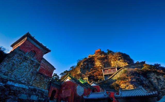北武当山:山西省一道亮丽的风景线 山西群山连绵,险峰林立,其中北武当