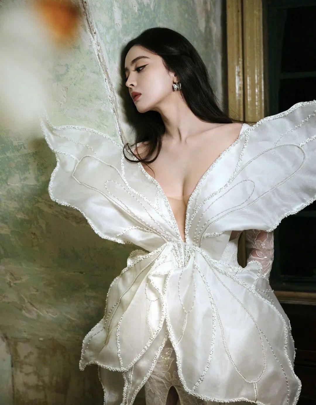 古力娜扎:红毯美神 古力娜扎近几次的造型杀伤力有多大,无论是礼服