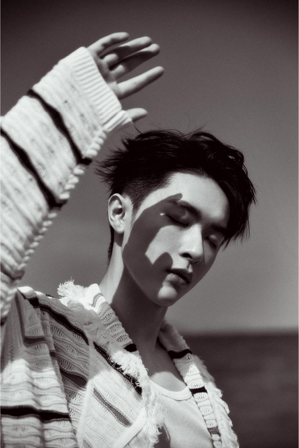 张逸杰:在帆影间探寻演艺新征程 在浩瀚的海洋中,每个航海家都需学会