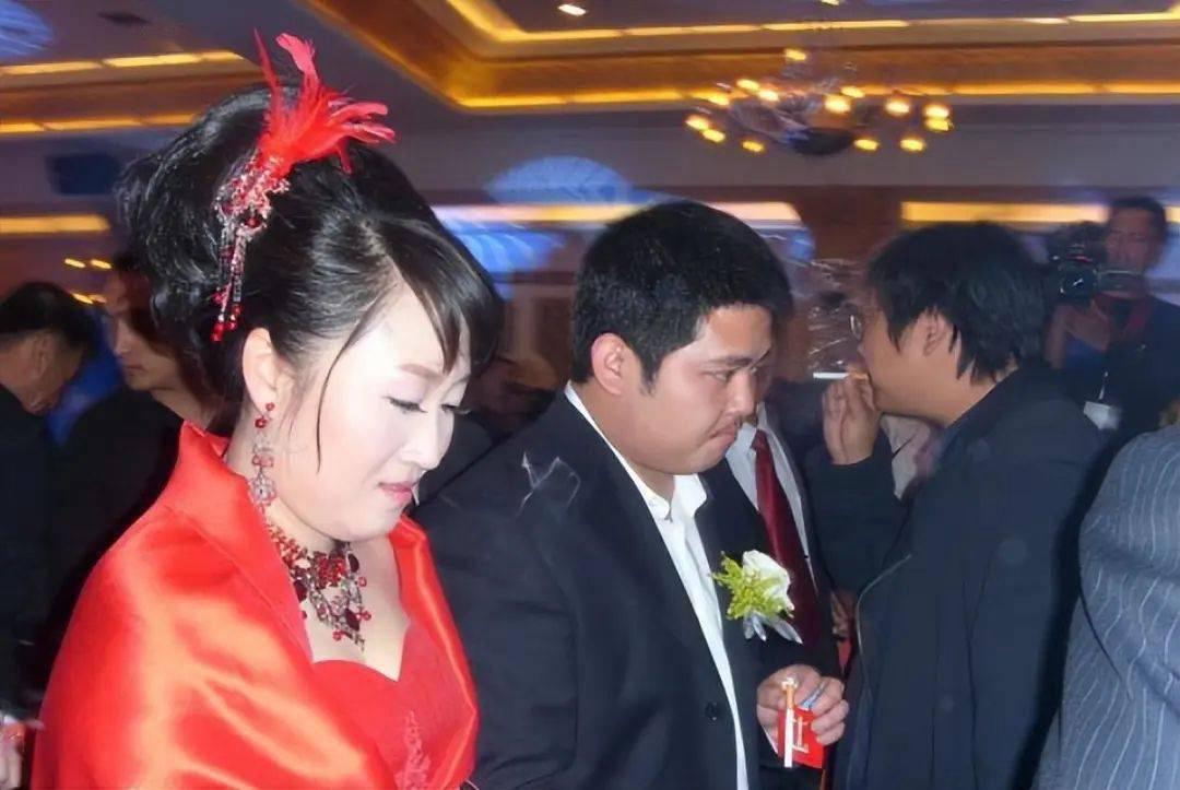 赵本山女儿球球即将分娩,大女儿赵玉芳坚守普通生活 赵本山的女儿球球