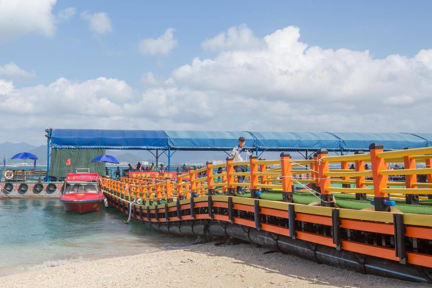西岛渔村:一个海上世外桃源 三亚的西岛渔村,一个海上世外桃源,每年都