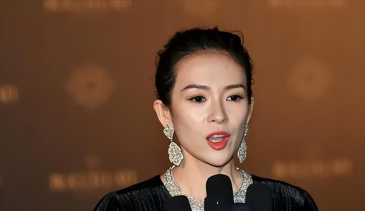 婚姻如饮水,朱丹与章子怡的婚姻状态 婚姻就像喝水一样,只有自己明白