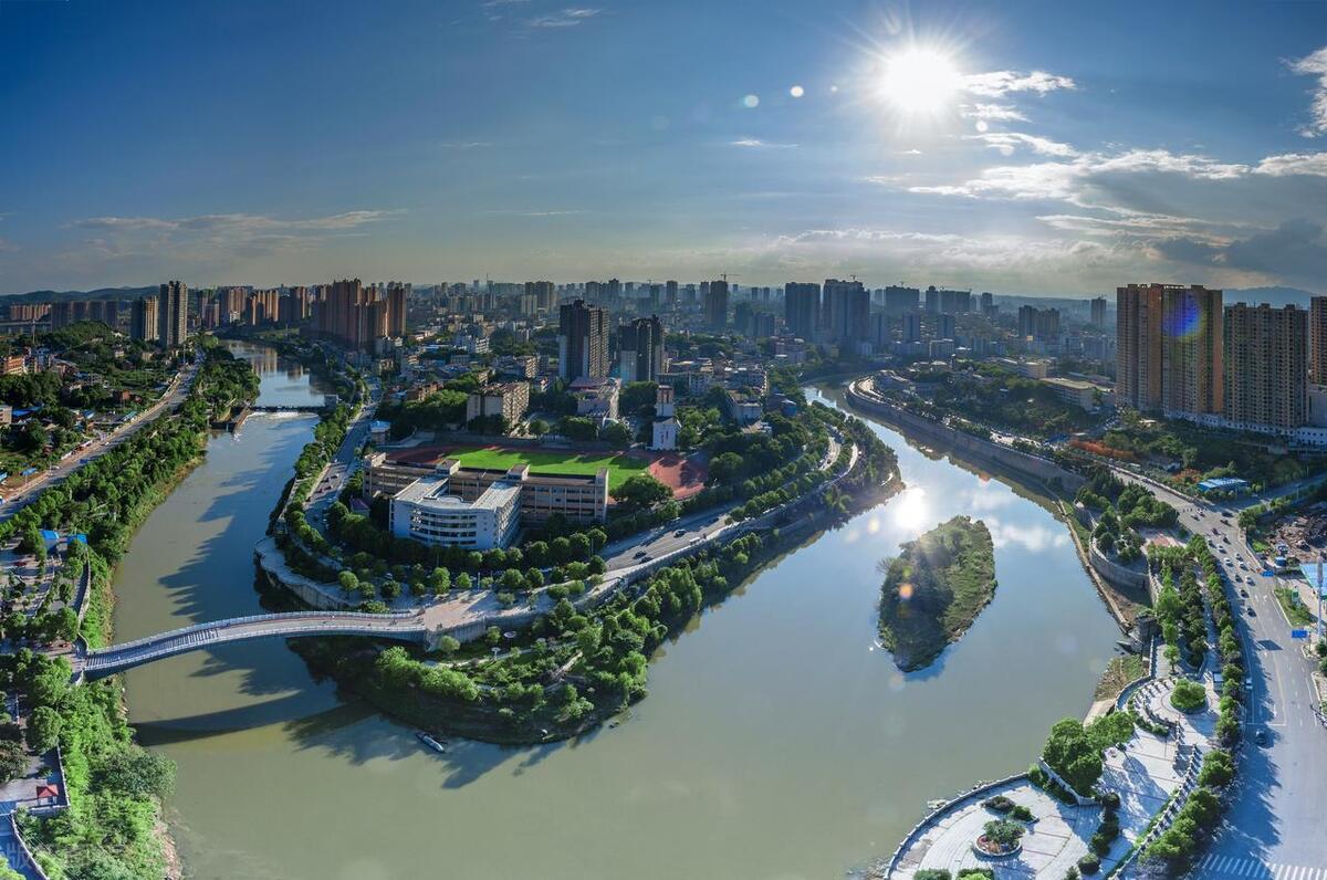 武冈市:未来的经济新星 武冈市,邵阳市未来的发展新星,已经展现出惊人