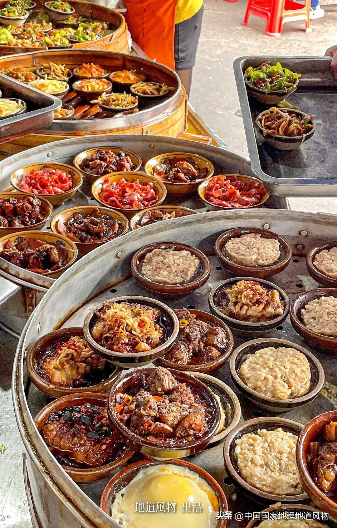 湘潭美食:寻找真正的湘味 湘潭,这片湖湘文化的发祥地,与长沙相比,更