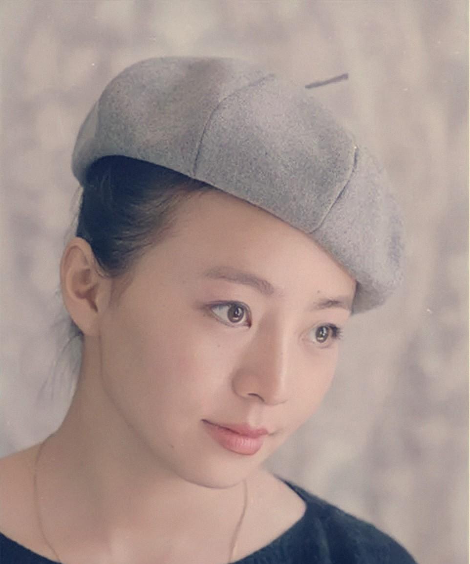 宋丹丹的感情历程如同一场波折的舞蹈,初恋的美好,第一段婚姻的背叛