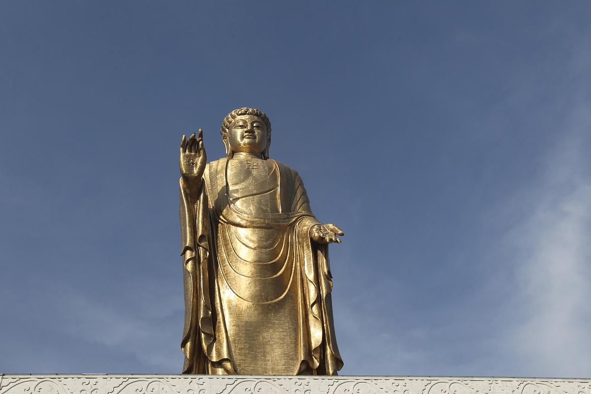 探访世界之最:地藏菩萨露天铜像 地藏菩萨露天铜像,位于中国安徽省