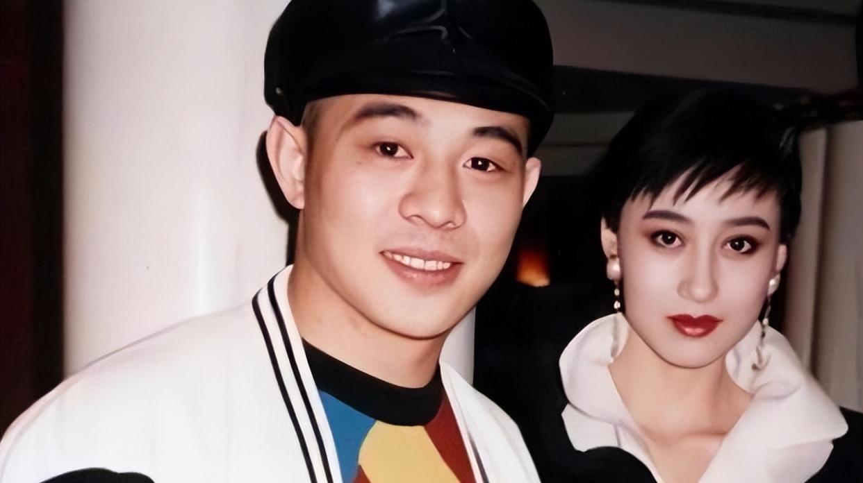 李连杰与利智:一段历经风雨的爱情传奇 李连杰,中国武打电影的传奇