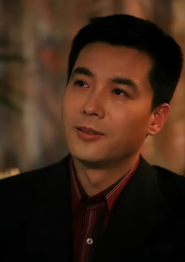 郭志坚:一路奋斗到央视 郭志坚凭借其风趣,充满阳光的主持风格,赢得了