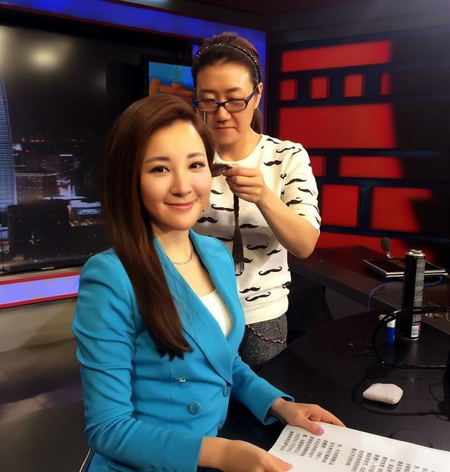 章艳主持人(章艳主持人图片)