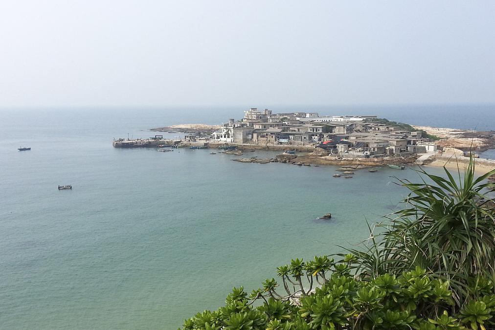 镶嵌在黄海之滨的璀璨明珠 羊山岛位于江苏省连云港市连云区高公岛