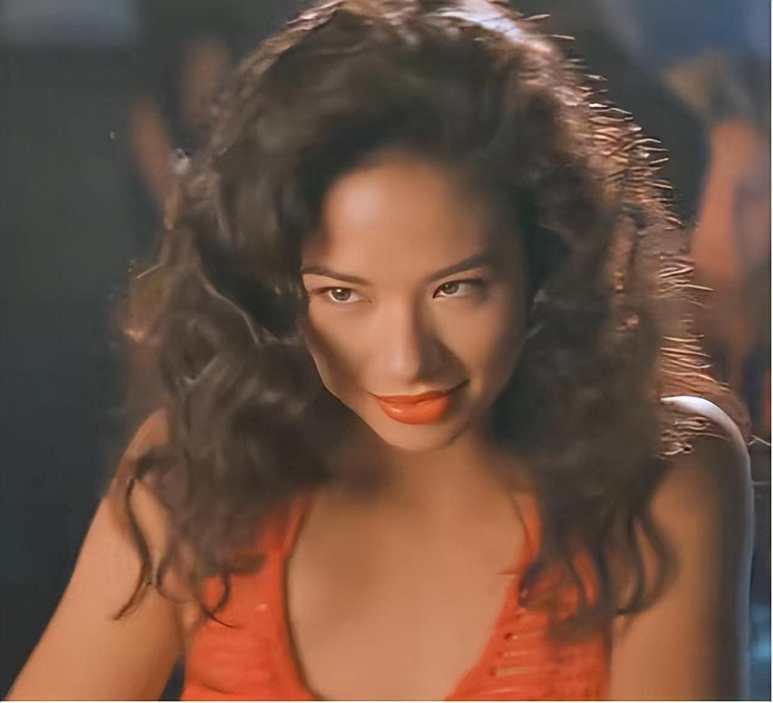 叶芳华:红番区的性感女神,好莱坞之路的璀璨明星 叶芳华在《红番区》