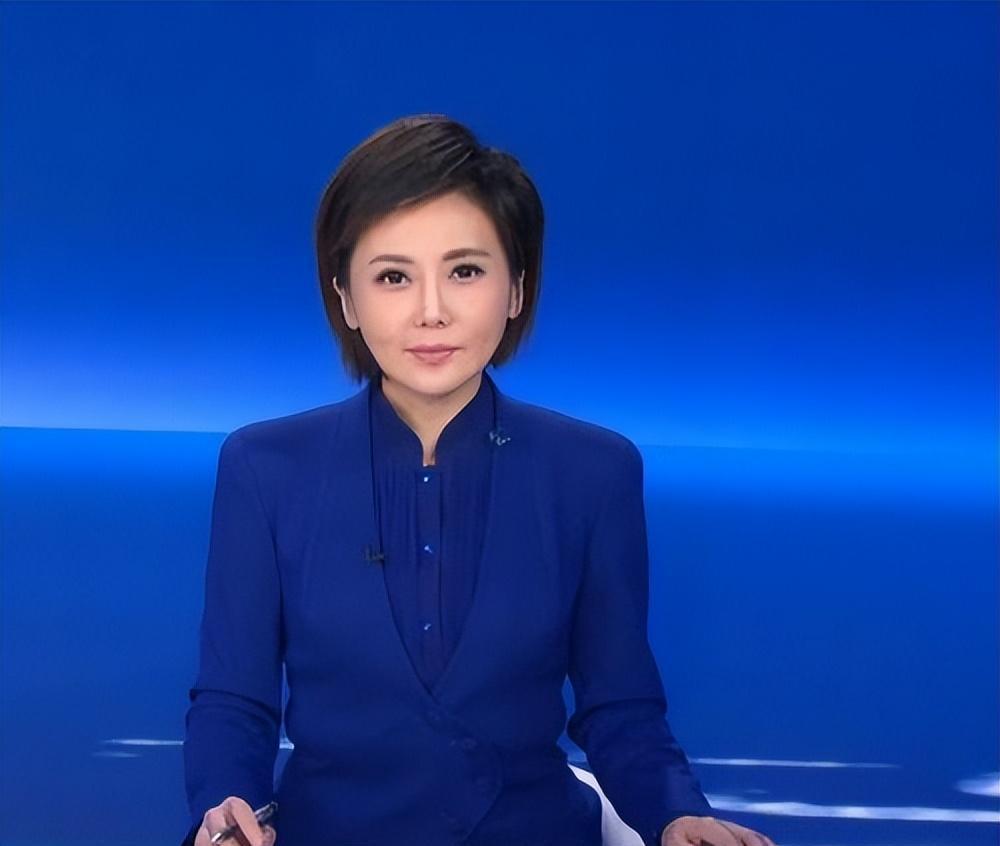 柴璐:生活中的抉择 柴璐,央视多档重磅节目的主持人,被众多网友誉为比