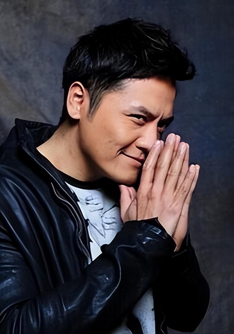 姬他:张嘉译力捧的演技派,凭实力赢得观众喜爱 姬他是张嘉译的亲表弟