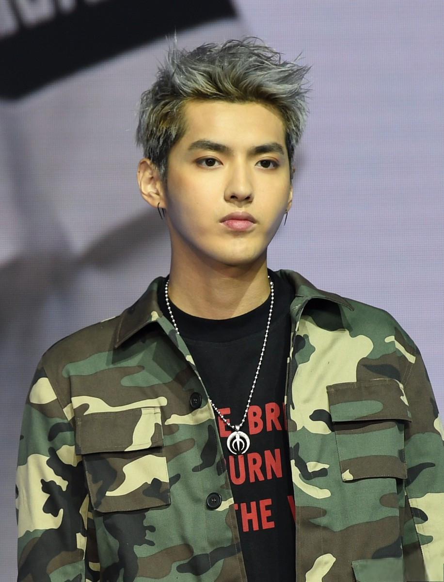 吴亦凡获刑13年:禁入中国10年,56岁才能入境 吴亦凡因强奸,聚众淫乱被