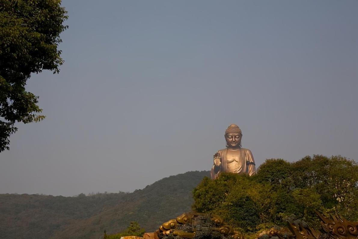 灵山大佛:让人心灵得到洗礼的佛教圣地 灵山大佛位于无锡市灵山景区内