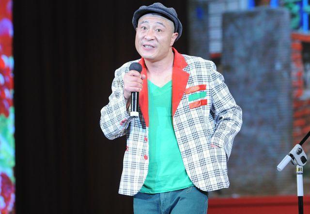 刘小光:从草根到影视巨星的崛起之路 作为赵本山的得意弟子,刘小光