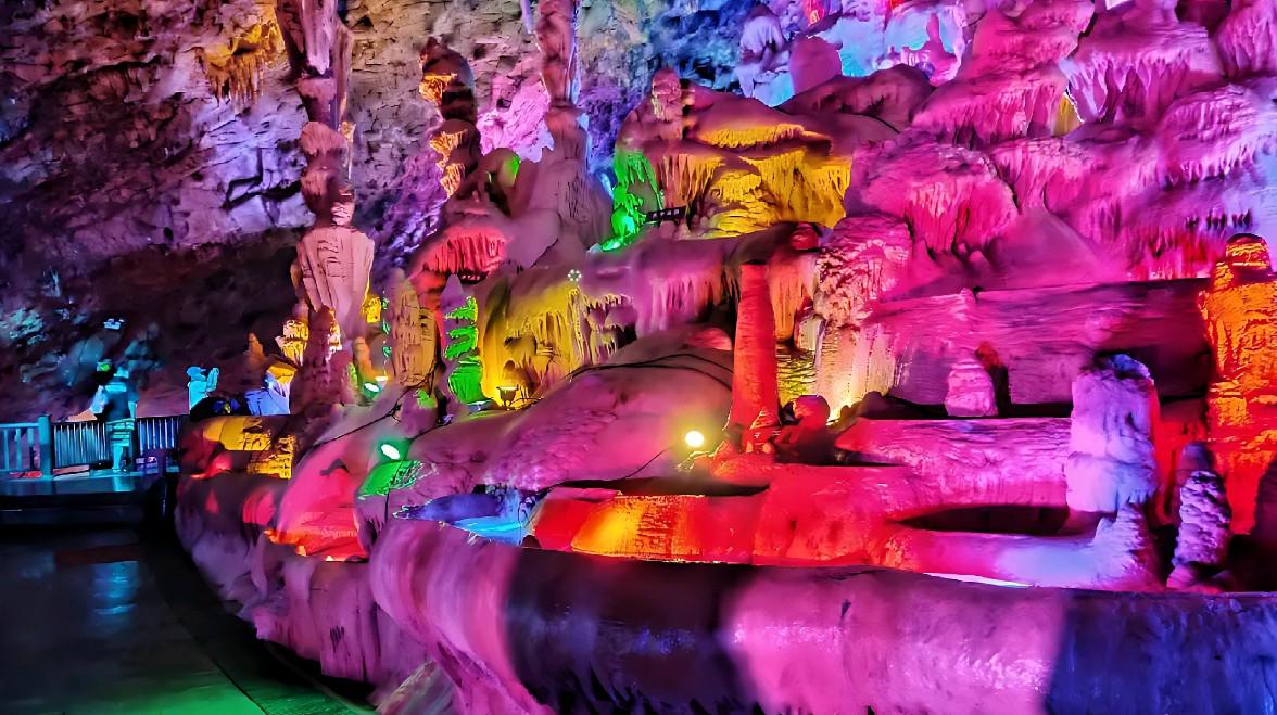 长春神鹿峰旅游度假区:自然与心灵的完美栖息地 长春神鹿峰旅游度假区