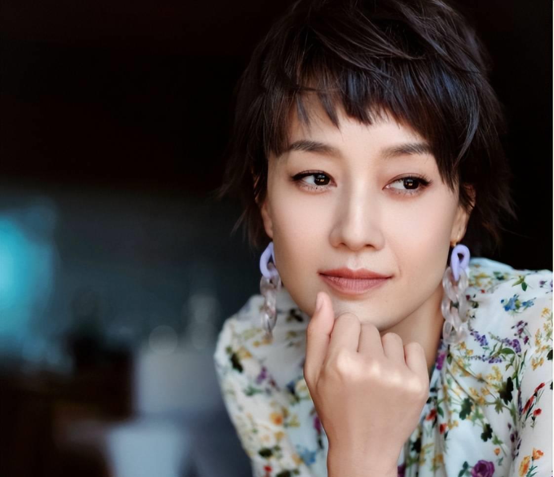 离婚后绽放更璀璨光芒:马伊琍的逆袭之路 近日备受瞩目的电视剧《繁花