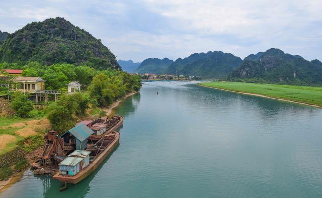 中国长寿之旅:探秘巴马长寿岛,领略奇特地质景观 巴马长寿岛风景名胜