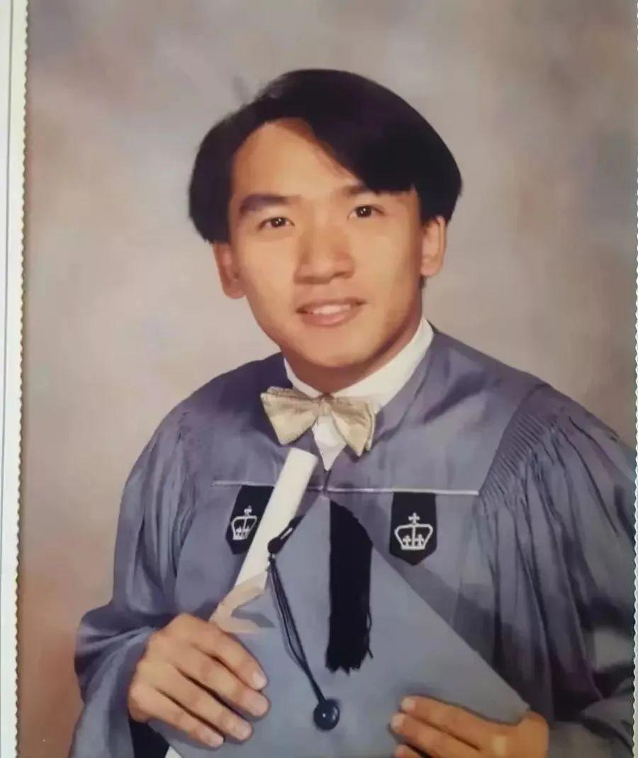 华尔街精英的别样人生:助力三万艾滋遗孤 杜聪,曾是华尔街的金融精英