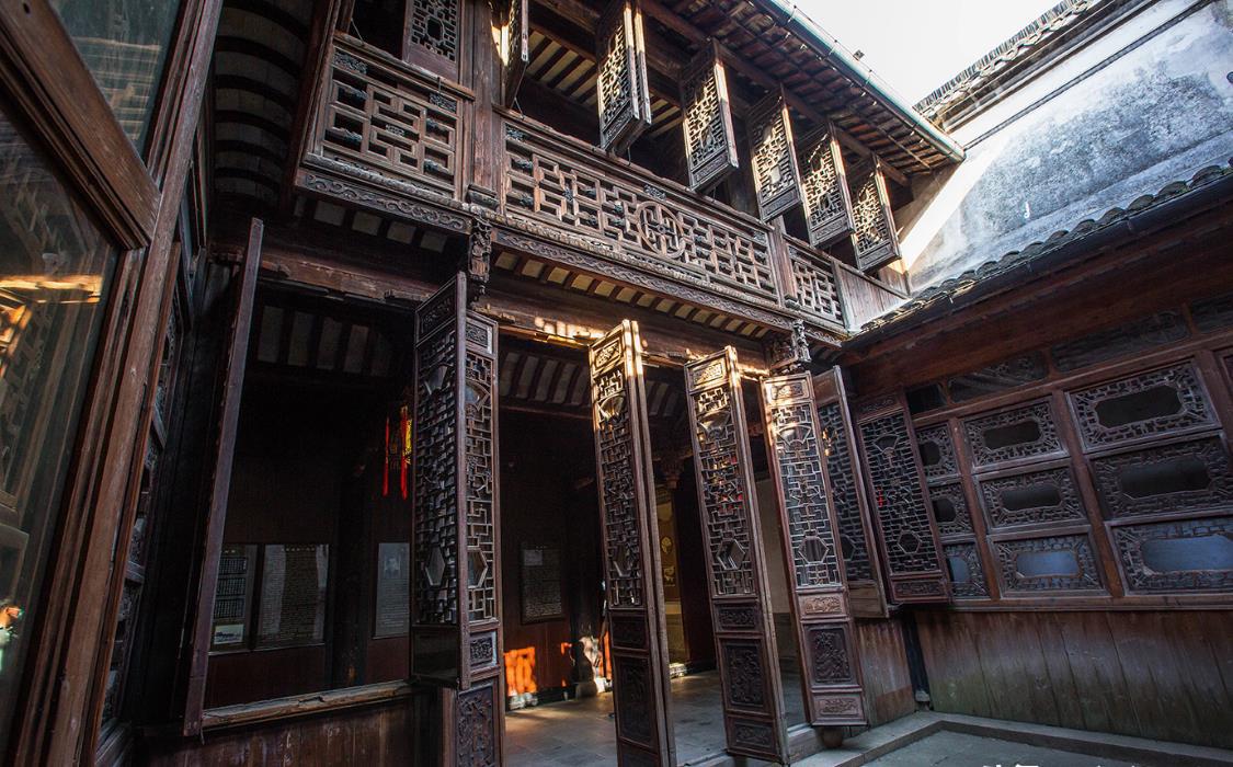 张石铭旧宅:南浔古镇的璀璨明珠 江南富饶之地,孕育了众多富豪与深宅